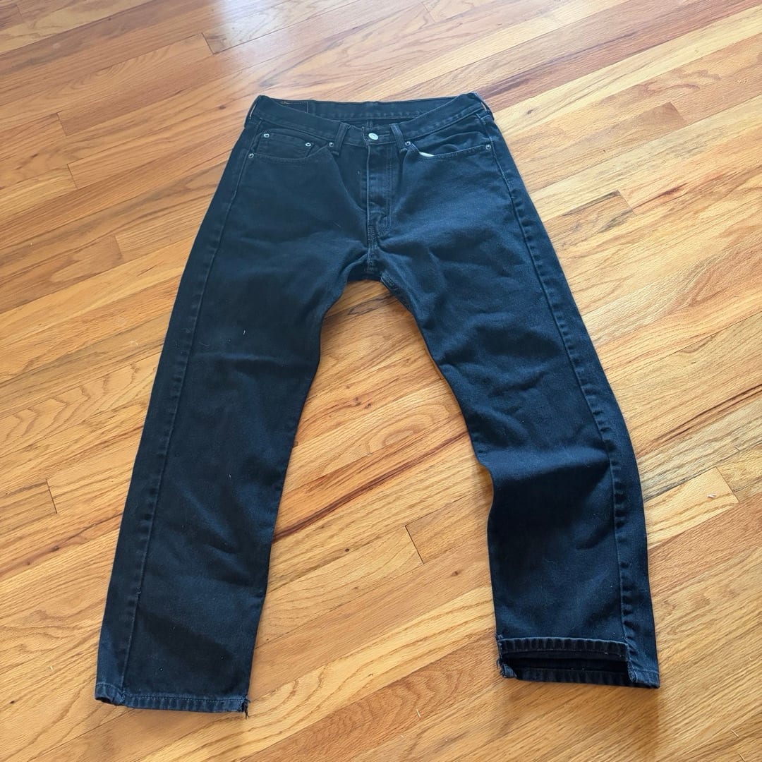 Levi’s 505 Black Jeans – W33 L30