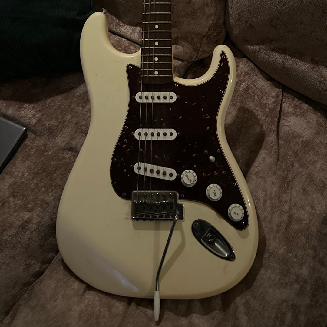 Fender Stratocaster (MIM)