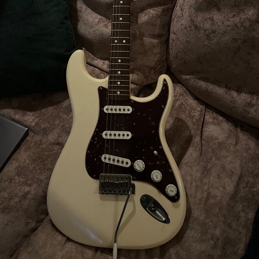 Fender Stratocaster (MIM)