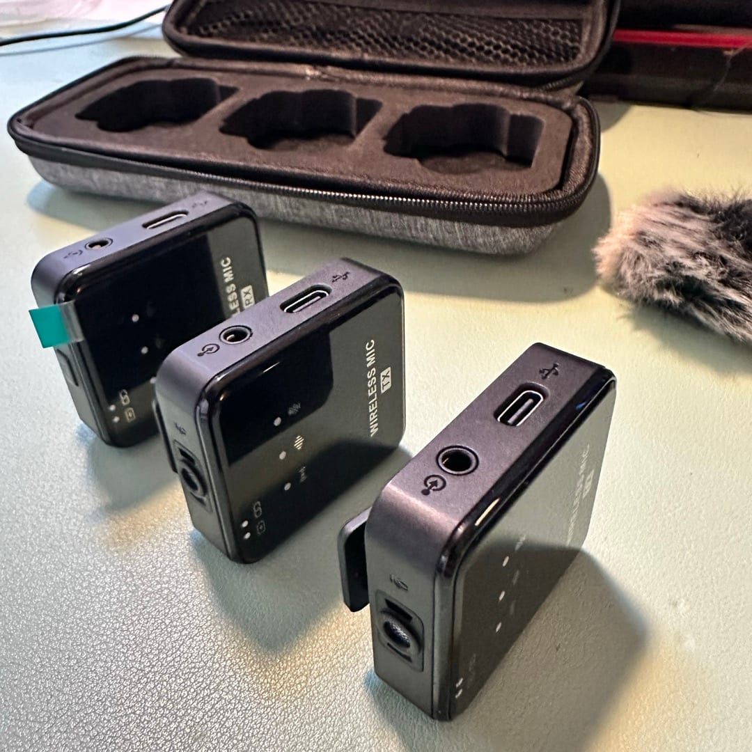 Wireless Lavalier Mic set