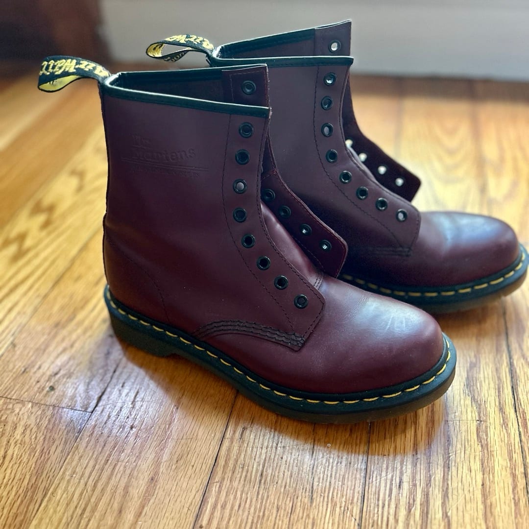 Maroon Dr Martens 1460 8-eye boot Size US Women 9 Barely Used